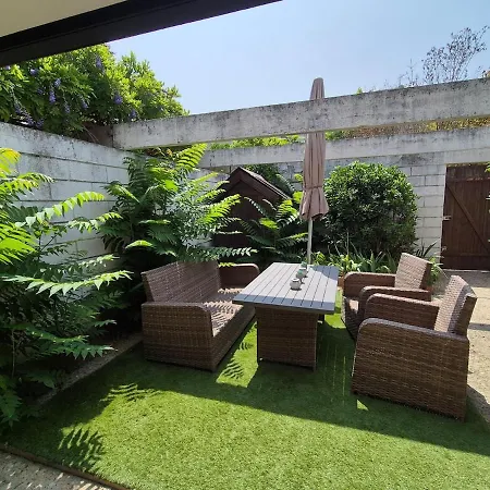 Lempicka - Jolie Maison, Jardin, Parking Prive بيت للعطل *